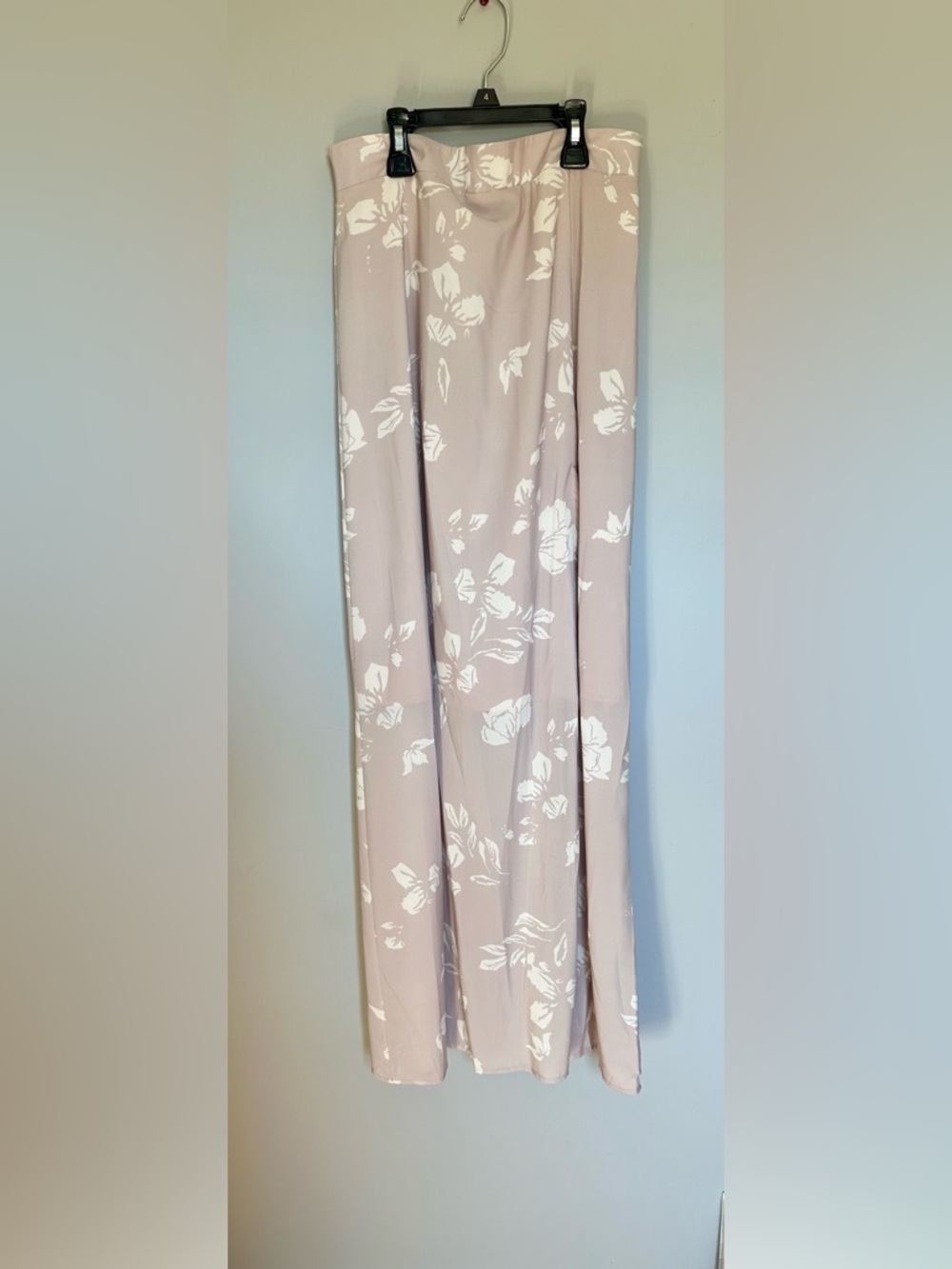 Floral Print Skirt in Light Mauve